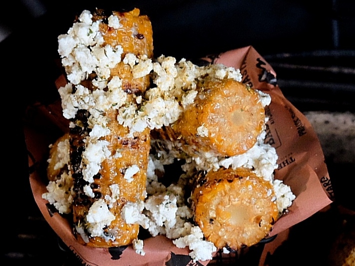 Maiskolf met aioli en&nbsp;feta